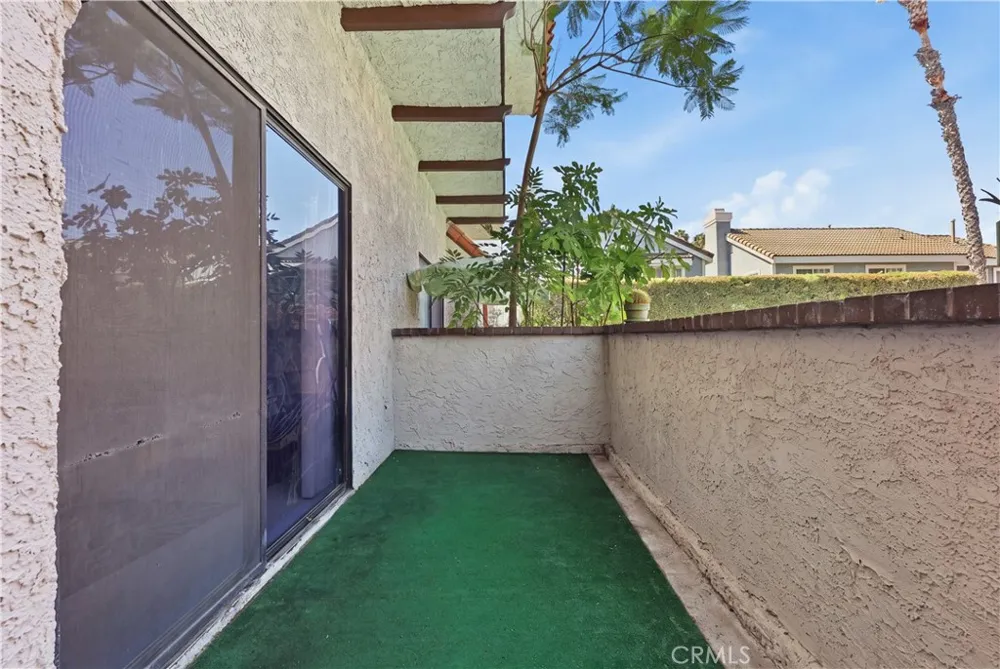 2450 E Del Mar Blvd #17 Pasadena, CA 91107