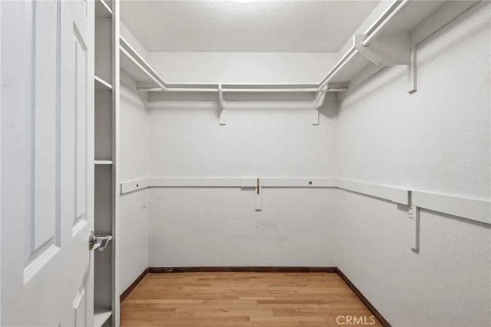 4425 Whitsett Avenue #210 Studio City, CA 91604