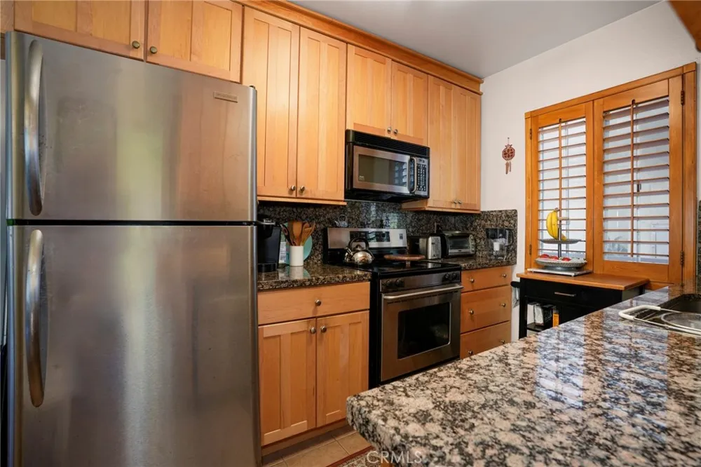 1935 Alpha Road #230 Glendale, CA 91208