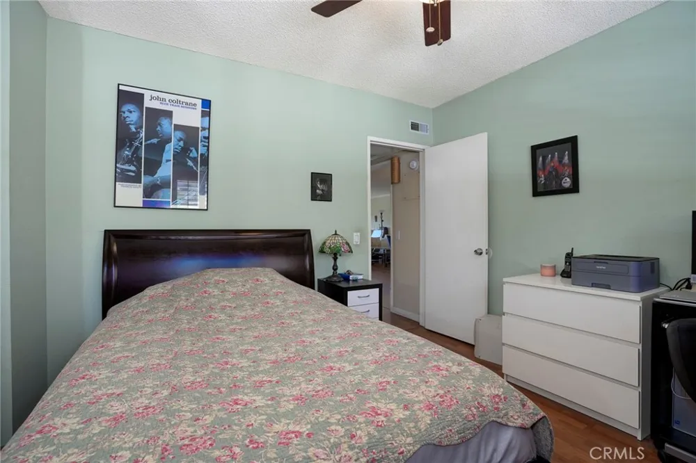 1935 Alpha Road #230 Glendale, CA 91208