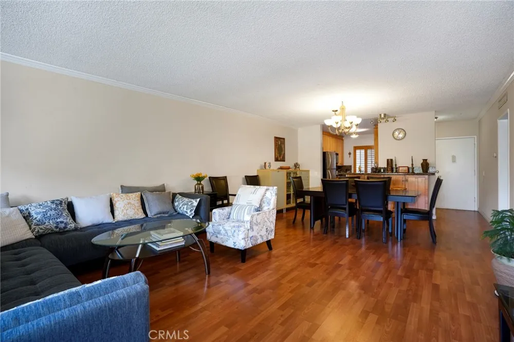 1935 Alpha Road #230 Glendale, CA 91208