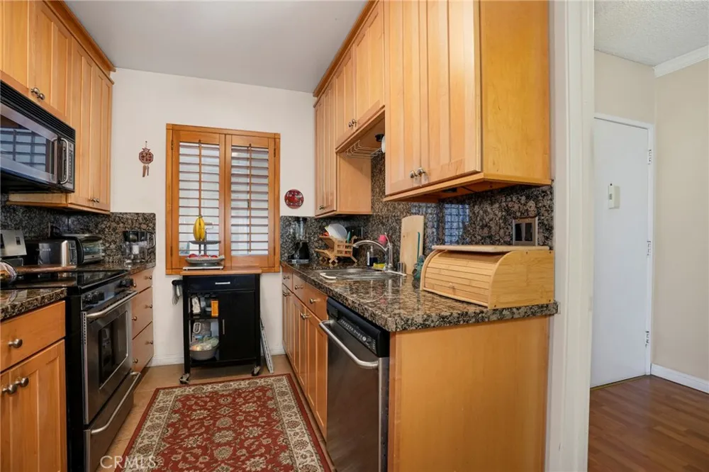 1935 Alpha Road #230 Glendale, CA 91208