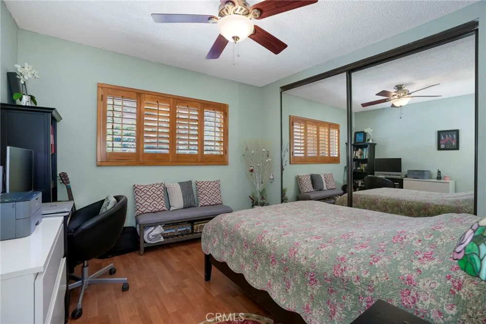 1935 Alpha Road #230 Glendale, CA 91208