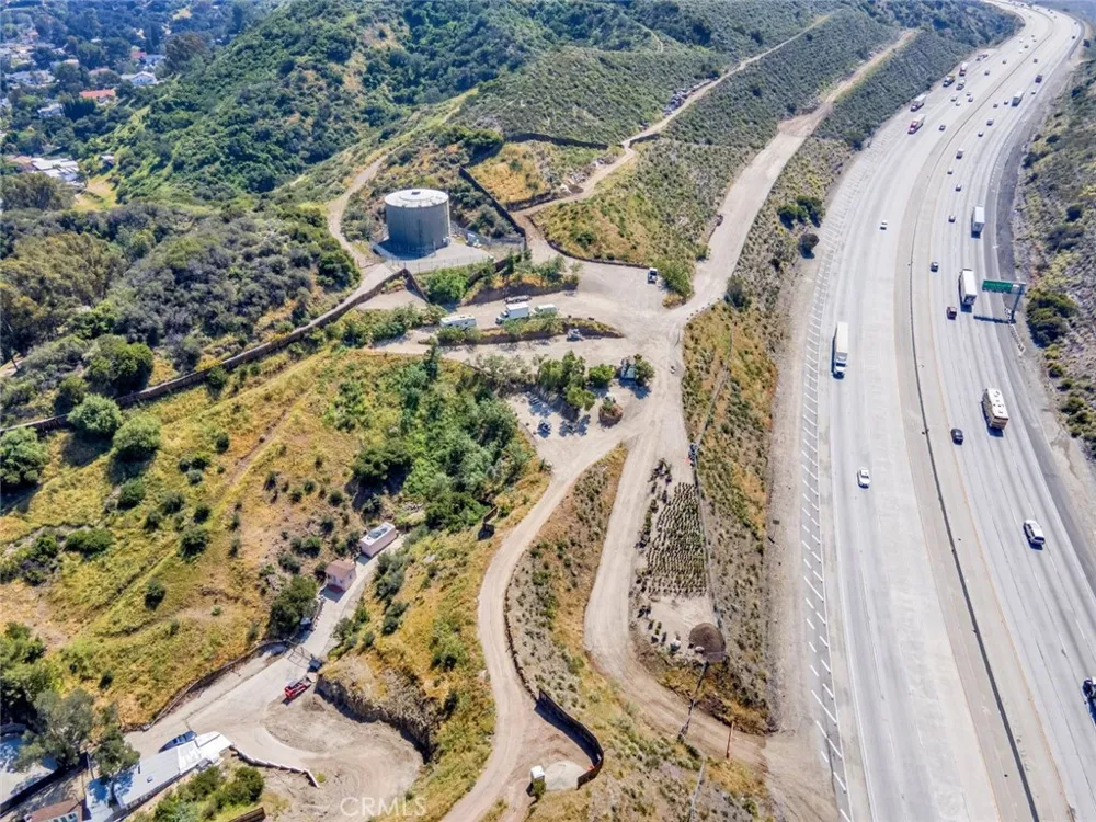 10200 Willow Springs Lane Sunland, CA 91040