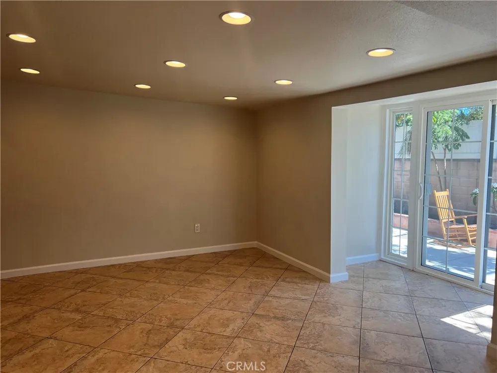 12752 Lemay North Hollywood, CA 91606