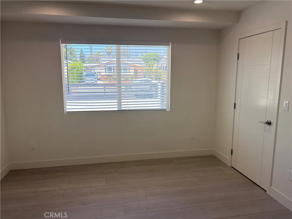 13414 Herron Los Angeles, CA 91342