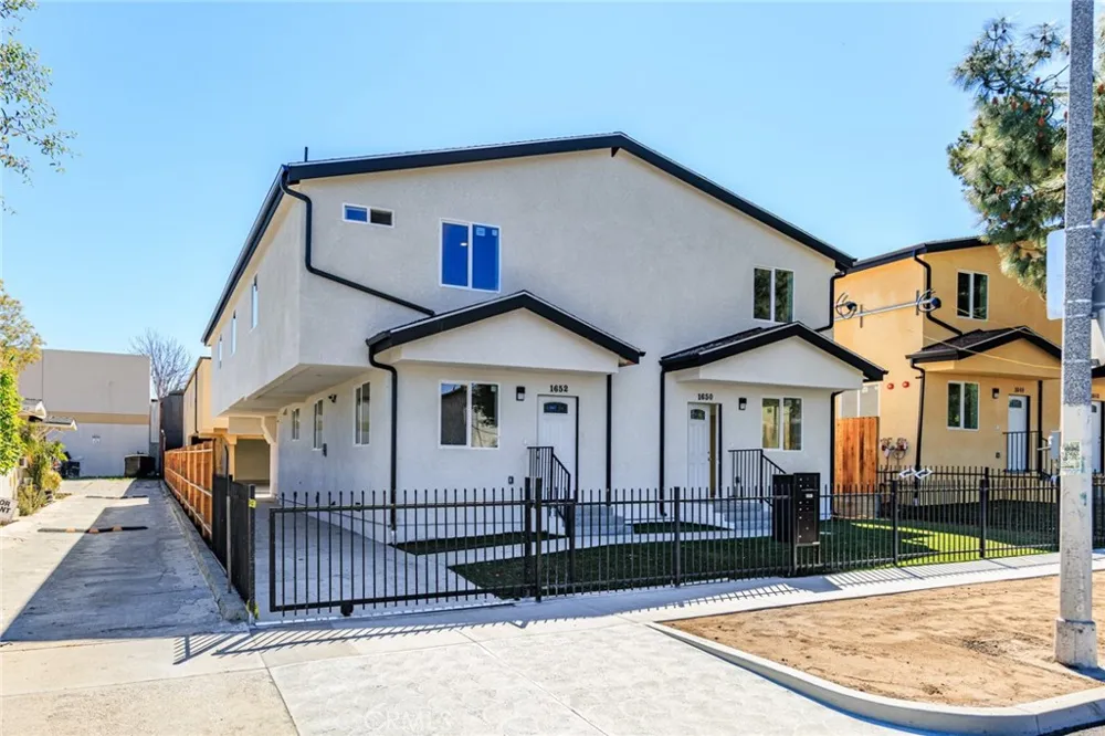 1654 Murchison Street Los Angeles, CA 90033