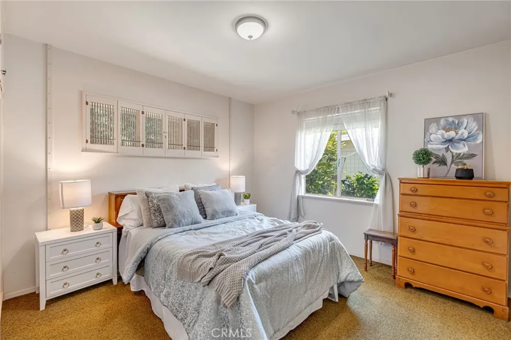 205 W Longden Arcadia, CA 91007