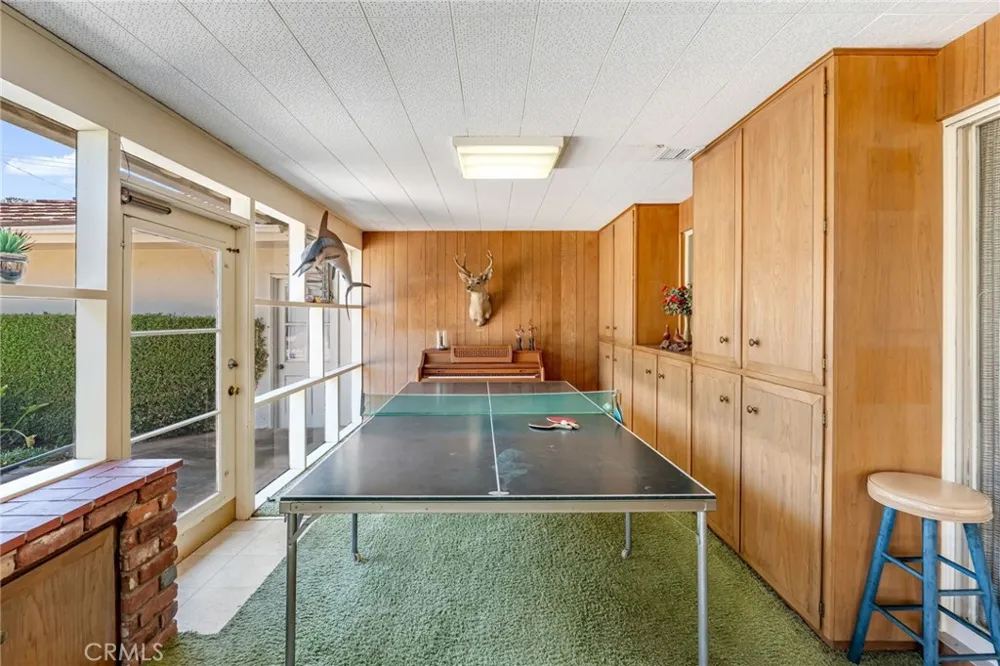 205 W Longden Arcadia, CA 91007