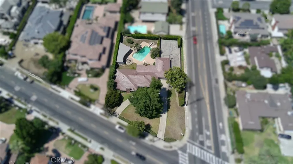 205 W Longden Arcadia, CA 91007