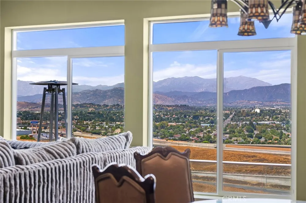 2396 Scenic Ridge Drive Chino Hills, CA 91709