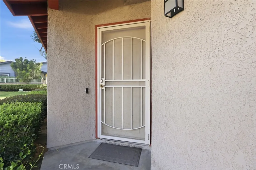 860 Carlton Privado Ontario, CA 91762