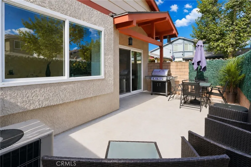 860 Carlton Privado Ontario, CA 91762