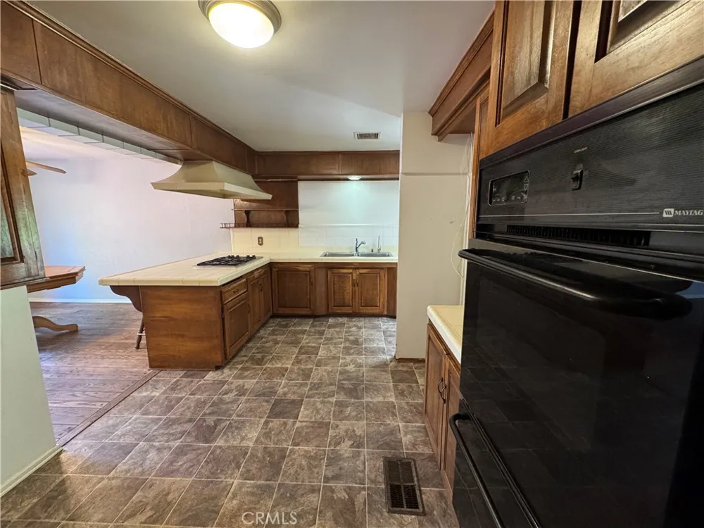 21015 Cantel Walnut, CA 91789