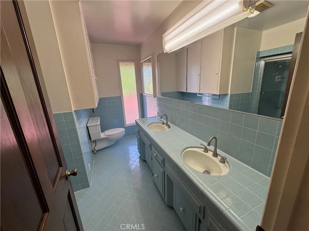 21015 Cantel Walnut, CA 91789