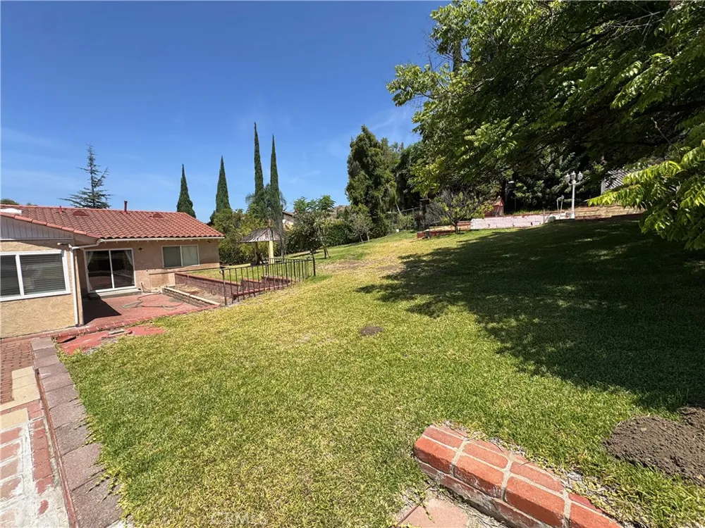 21015 Cantel Walnut, CA 91789