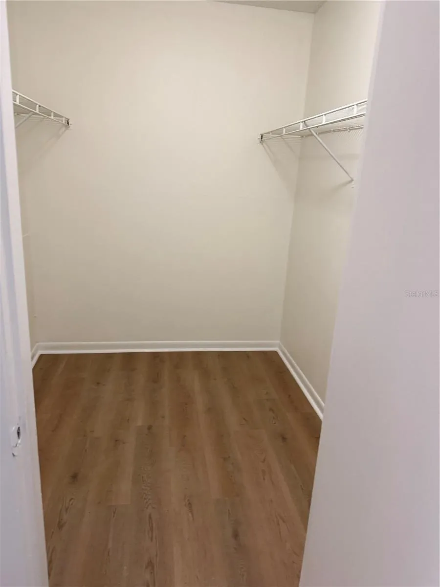 518 BRYAN VALLEY COURT Brandon, FL 33511