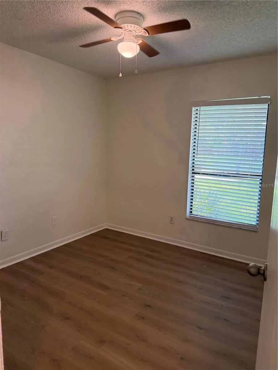518 BRYAN VALLEY COURT Brandon, FL 33511