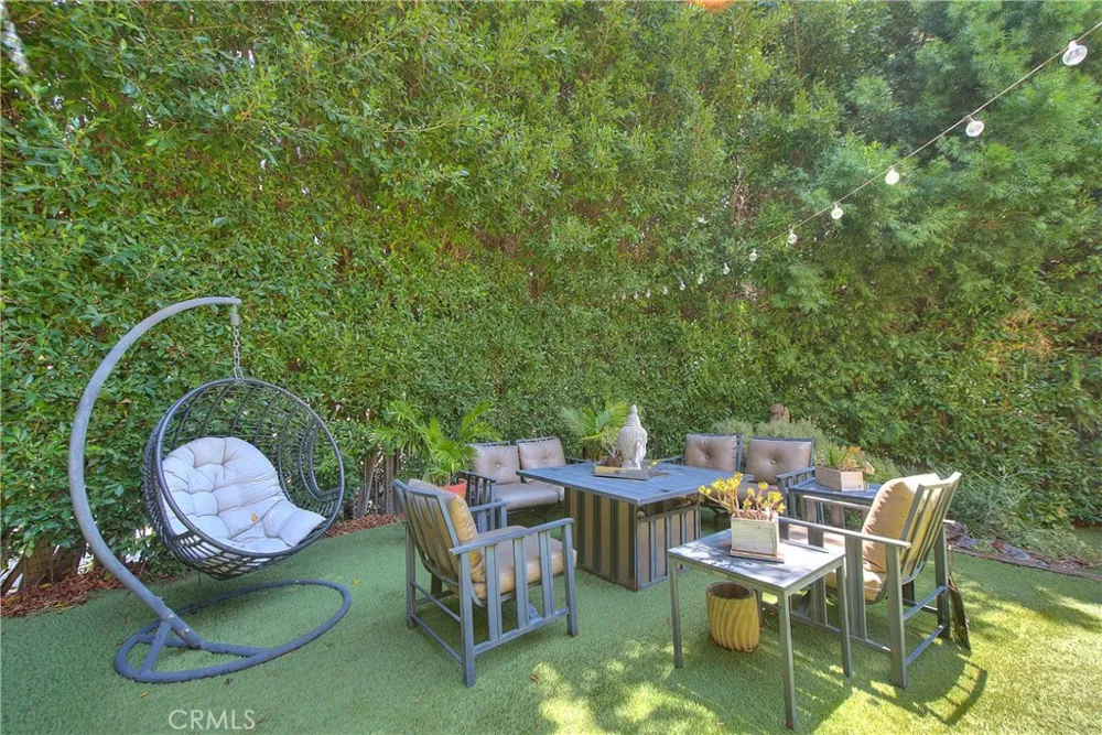 1641 Crescent Heights Los Angeles, CA 90069