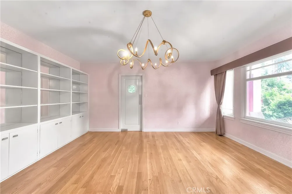 1641 Crescent Heights Los Angeles, CA 90069