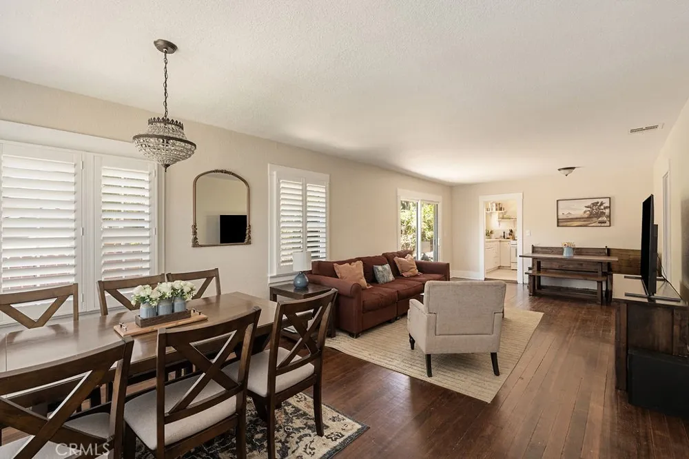 237 W 4th San Dimas, CA 91773