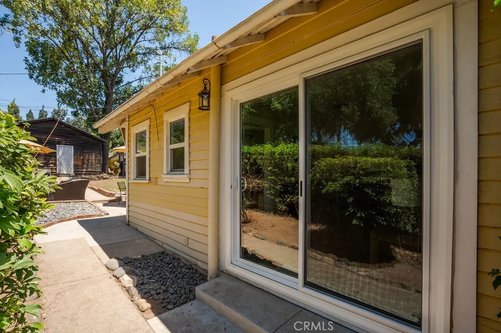 237 W 4th San Dimas, CA 91773