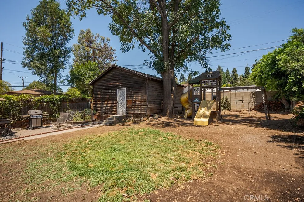 237 W 4th San Dimas, CA 91773