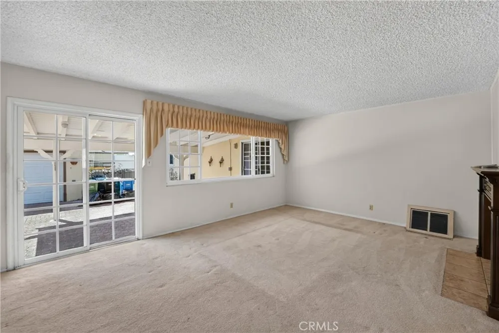 742 Irving Burbank, CA 91504