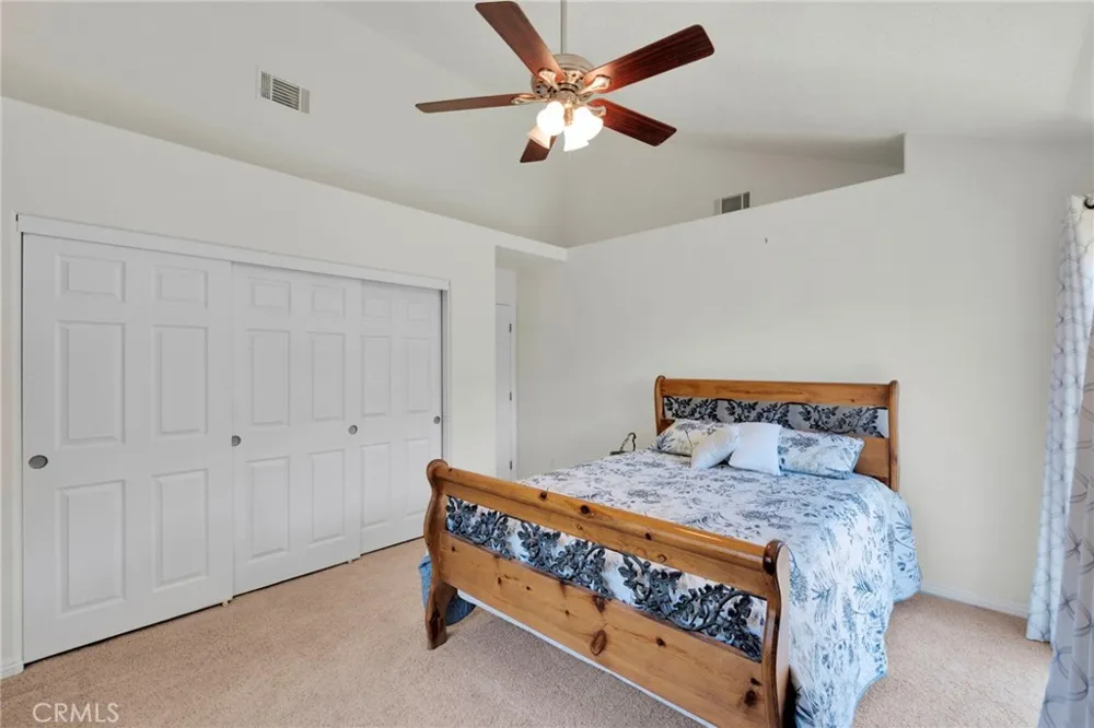 6284 Apple Vista Wrightwood, CA 92397