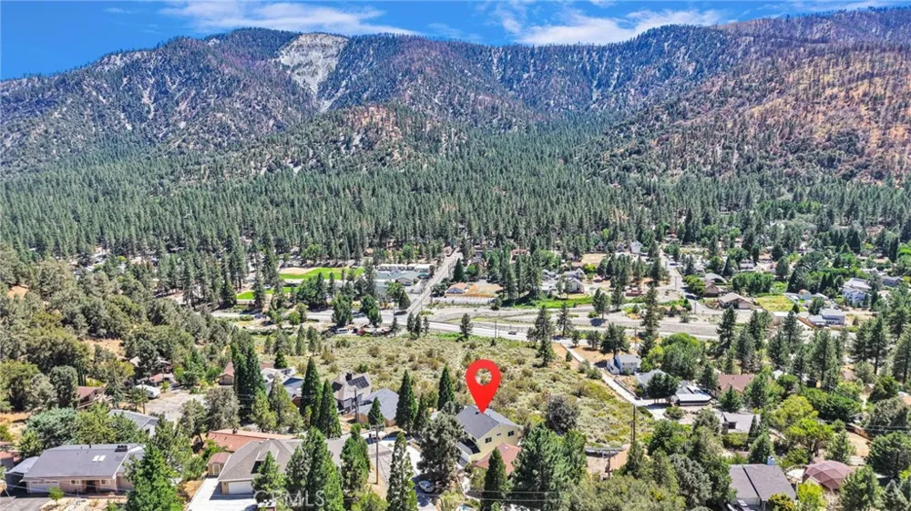 6284 Apple Vista Wrightwood, CA 92397