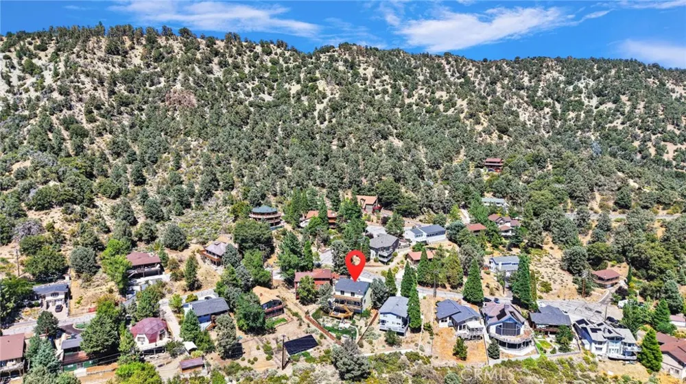 6284 Apple Vista Wrightwood, CA 92397
