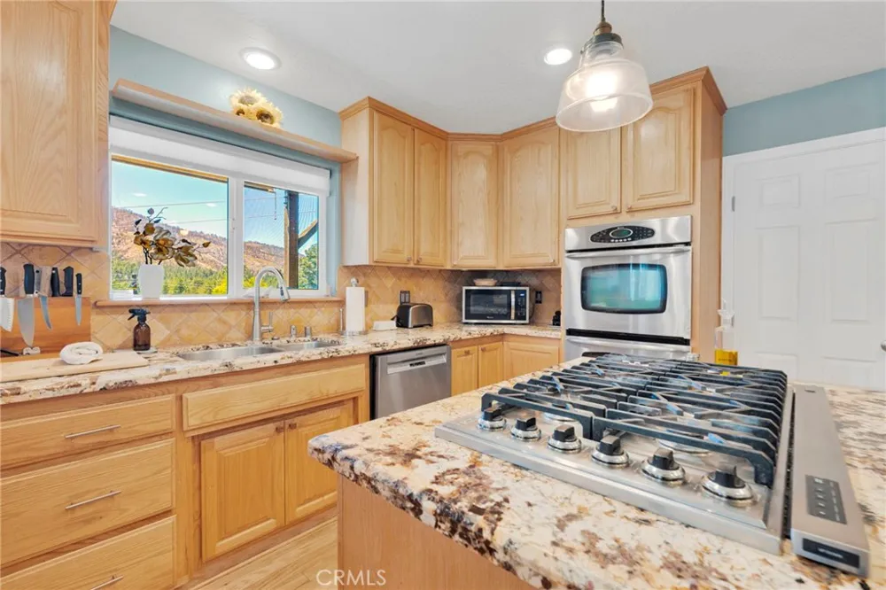 6284 Apple Vista Wrightwood, CA 92397
