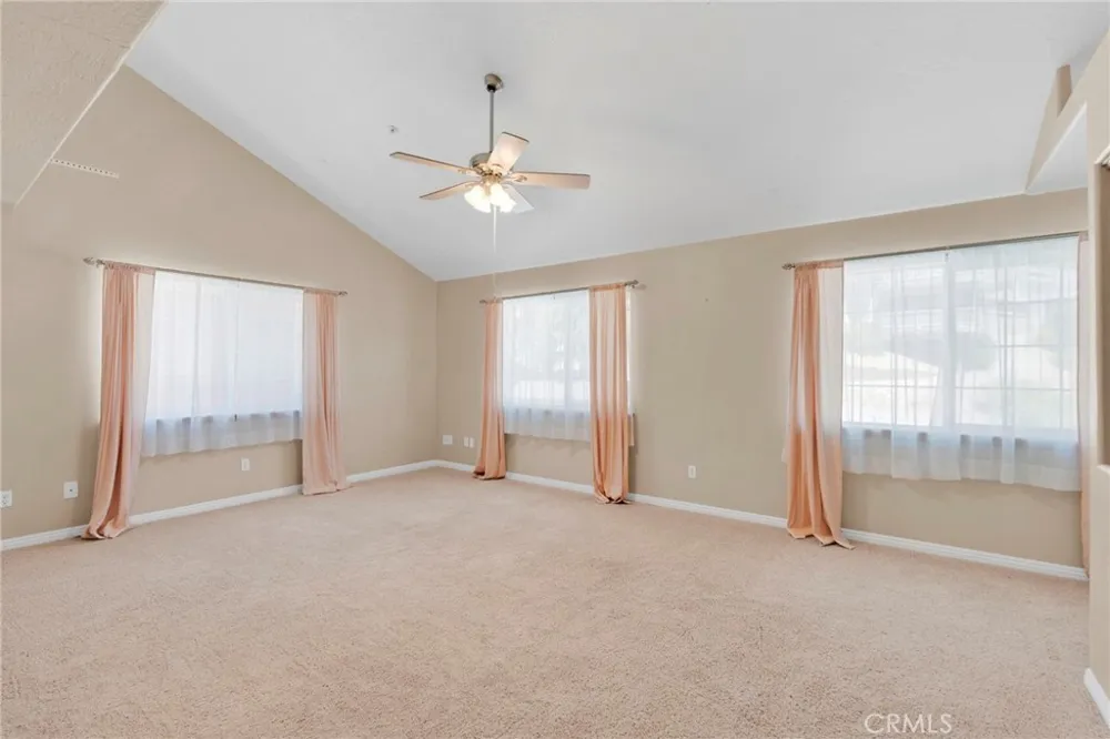 6284 Apple Vista Wrightwood, CA 92397