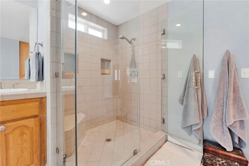6284 Apple Vista Wrightwood, CA 92397