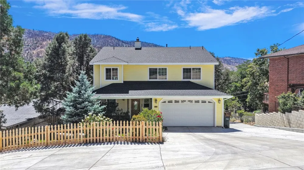 6284 Apple Vista Wrightwood, CA 92397