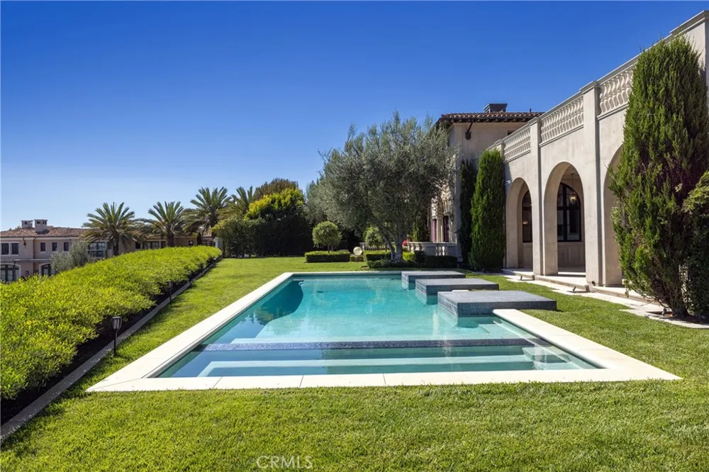23 Pelican Vista Newport Coast, CA 92657