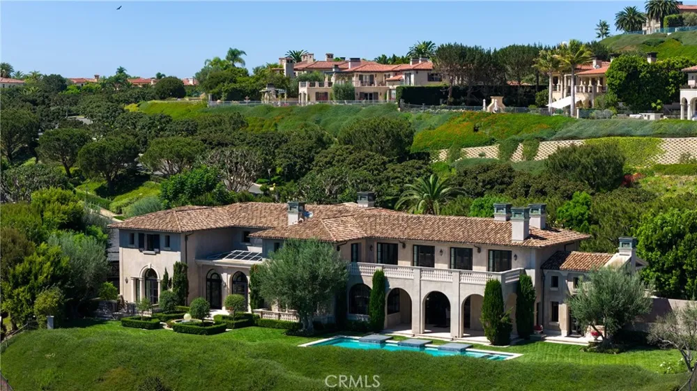 23 Pelican Vista Newport Coast, CA 92657