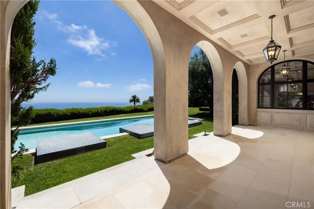 23 Pelican Vista Newport Coast, CA 92657