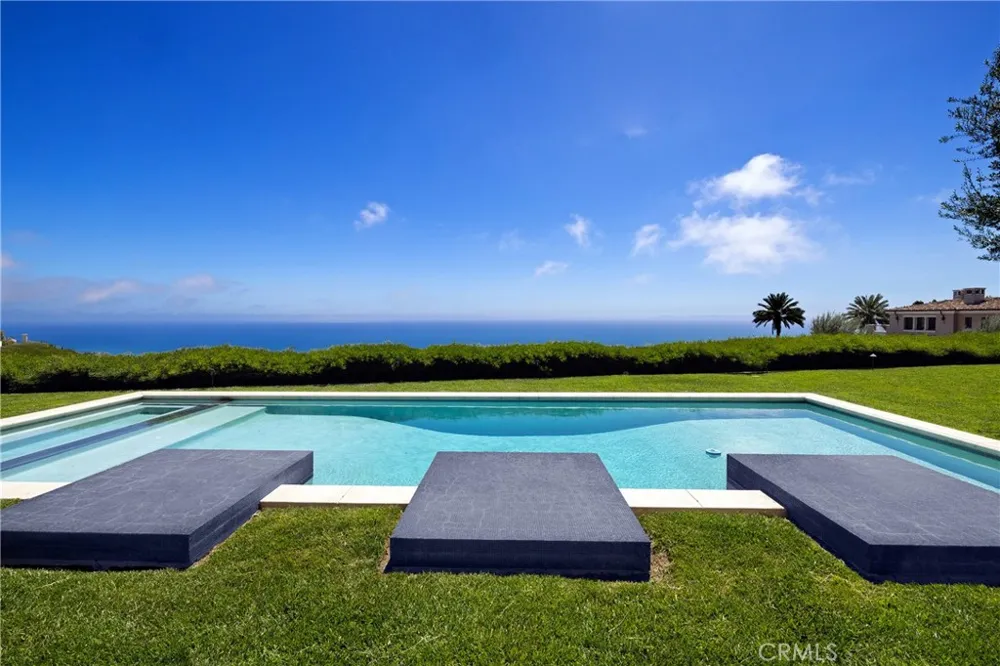 23 Pelican Vista Newport Coast, CA 92657
