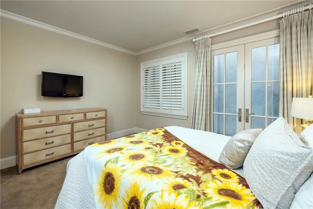 23 Pelican Vista Newport Coast, CA 92657