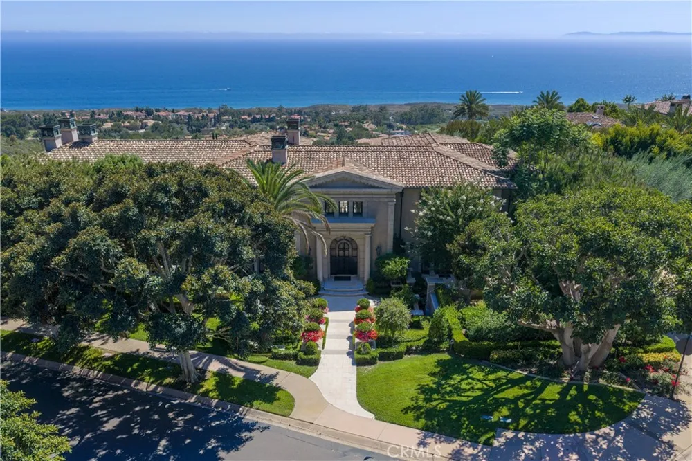 23 Pelican Vista Newport Coast, CA 92657