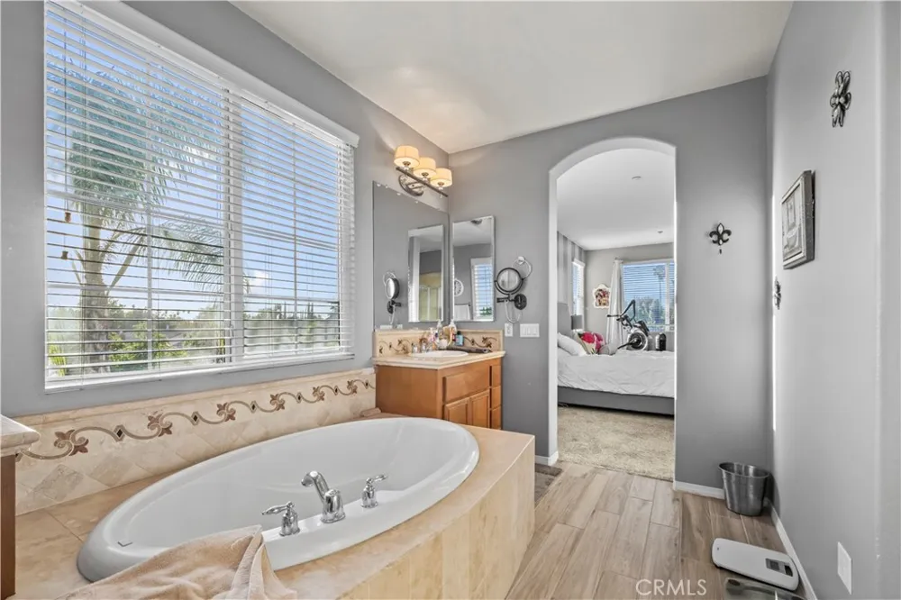 1551 Rose Arbor Court Redlands, CA 92374