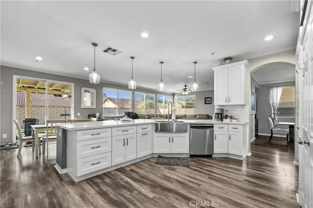 1551 Rose Arbor Court Redlands, CA 92374