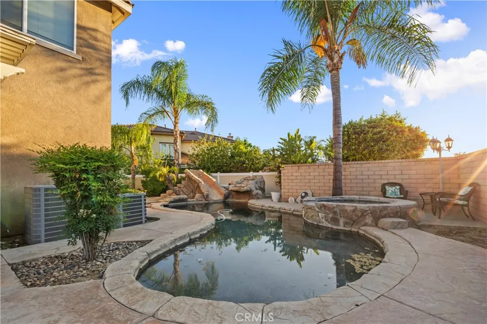 1551 Rose Arbor Court Redlands, CA 92374