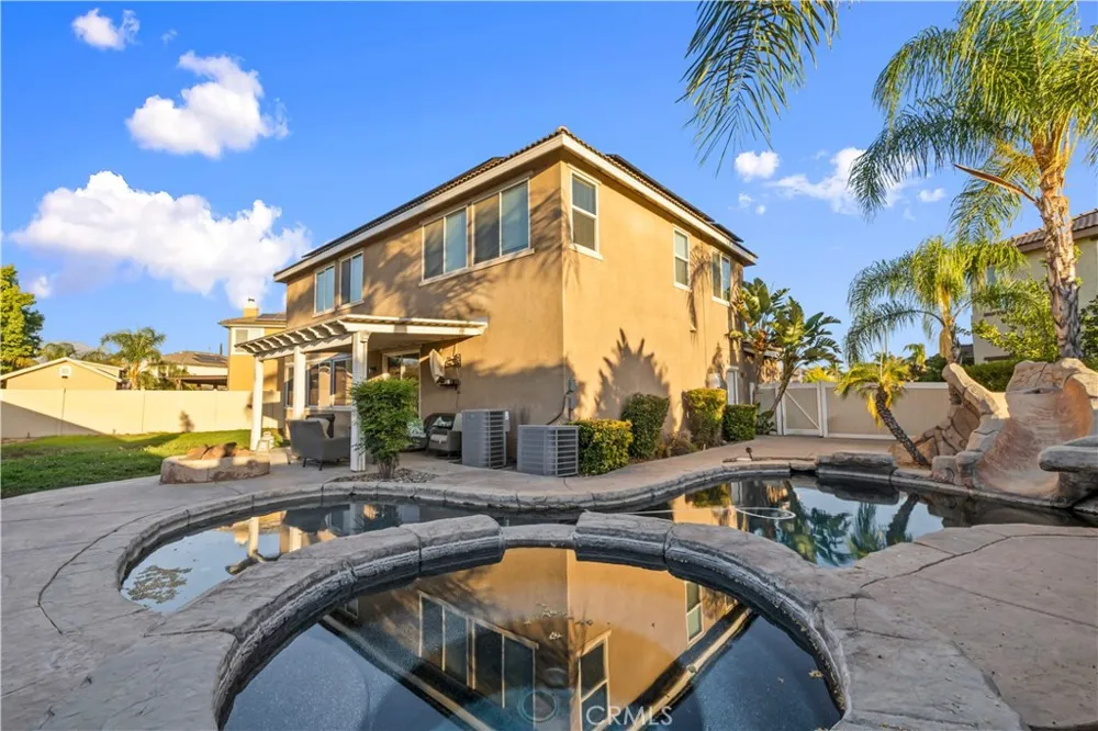 1551 Rose Arbor Court Redlands, CA 92374