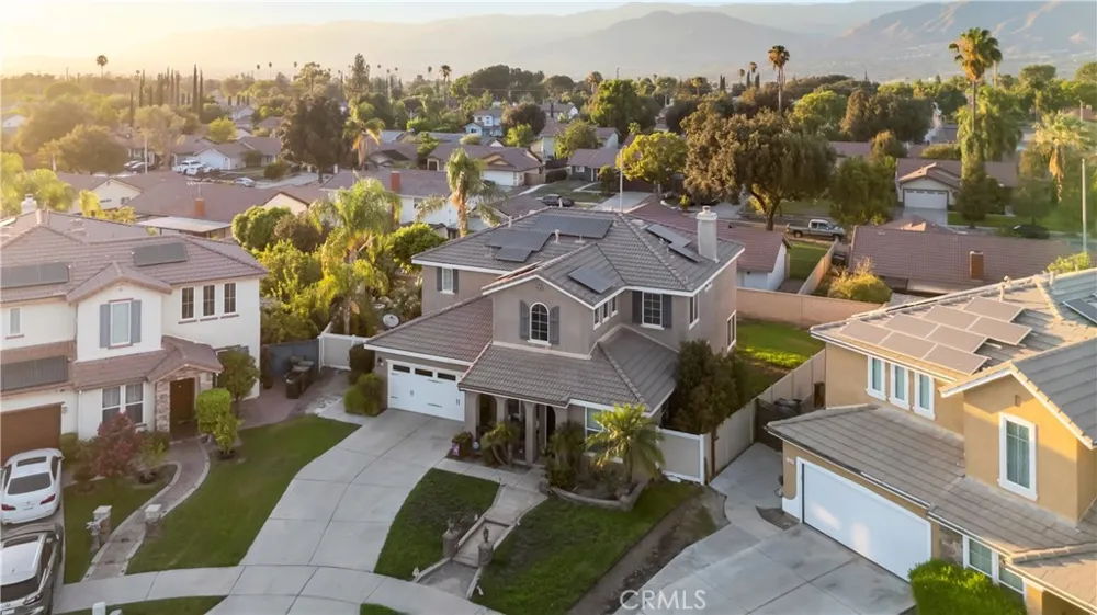 1551 Rose Arbor Court Redlands, CA 92374