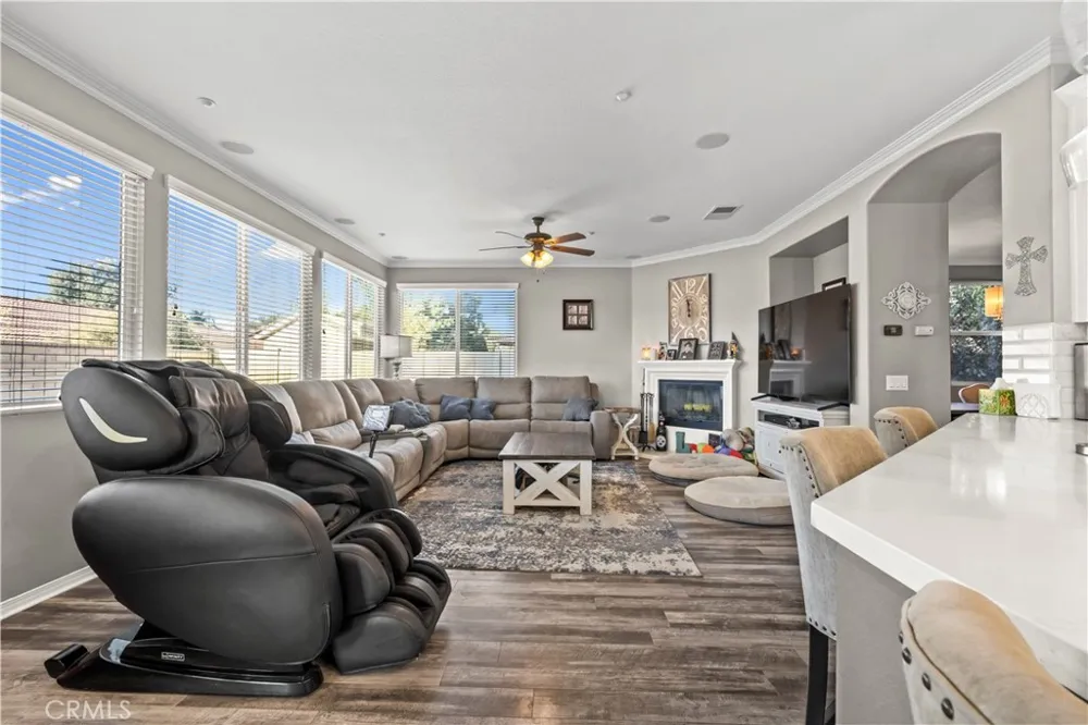 1551 Rose Arbor Court Redlands, CA 92374