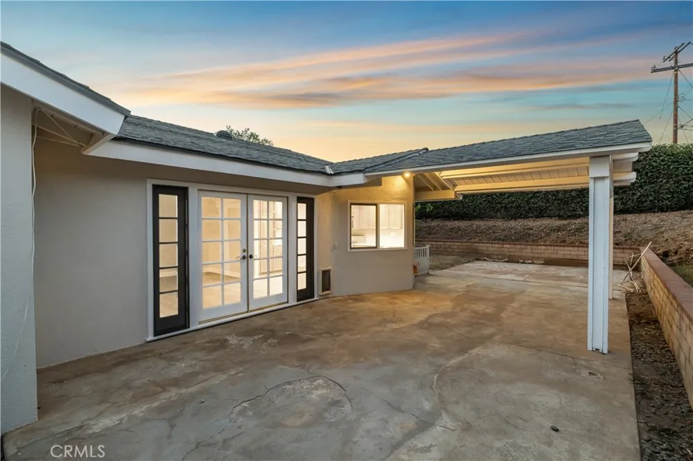 4832 Chamber La Verne, CA 91750