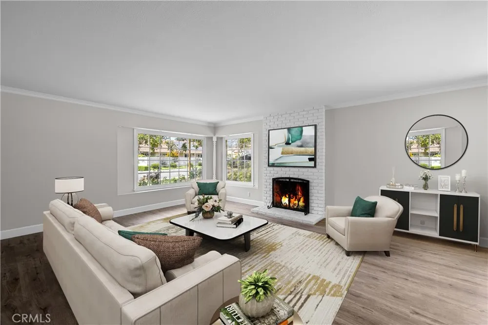 4832 Chamber La Verne, CA 91750