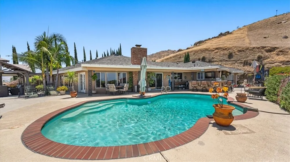 23335 Westwood Street Grand Terrace, CA 92313